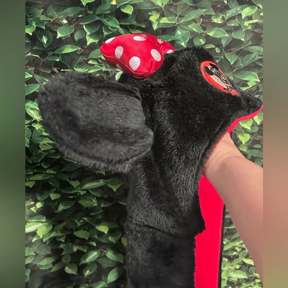 Disney Parks Minnie Mouse Mickey Mouseketeers Faux Fur Hat w/ Scarf Mittens
